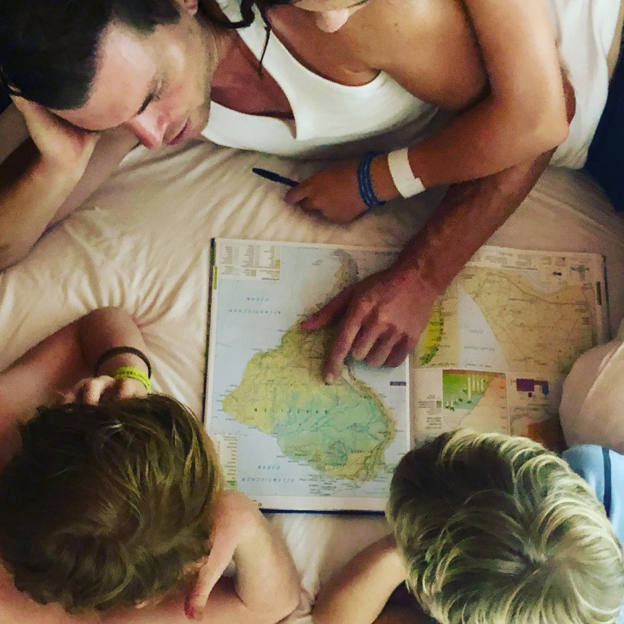 2A856EE1-CA38-4607-922D-7A1A80C4013B